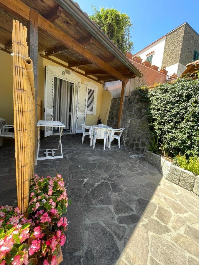 Garden Apartments Ischia Bilocale Super Centrale Forio di Ischia Buitenkant foto